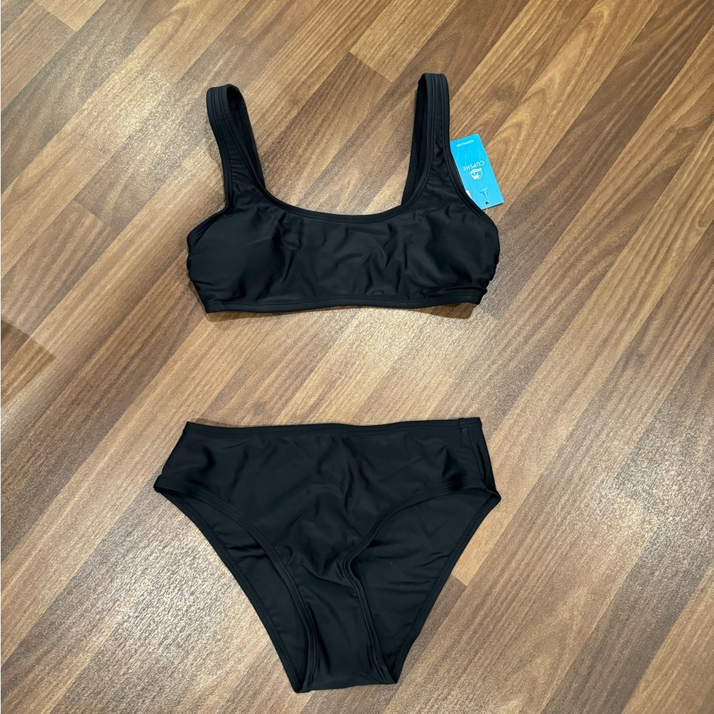 Cupshe XS black 2 piece swimsuit